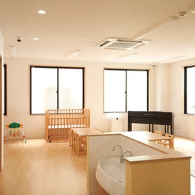エトワール・フィラント保育園 TAKATORI