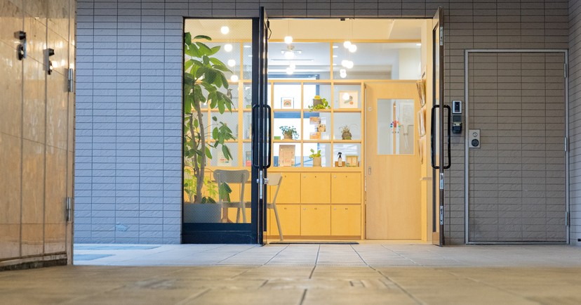 CREATIVE ROOM