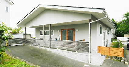 「清流園」池田記念病院託児所