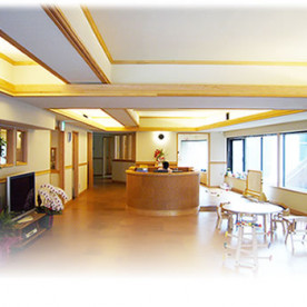 Dr.MOM Nursery School