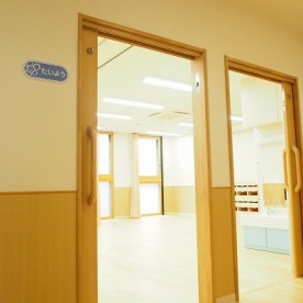 にじいろ保育園千駄木