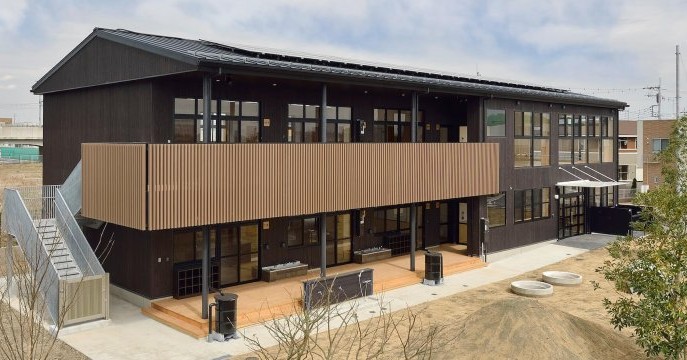 越谷レイクタウンどろんこ保育園