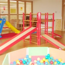 巻石堂さくら保育園の写真2