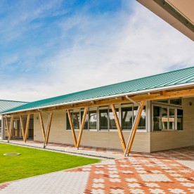 富里市立向台こども園
